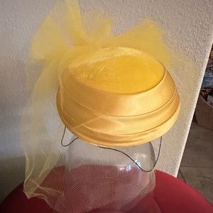 Yellow Gold small oval brushed fabric and satin band hat with netting